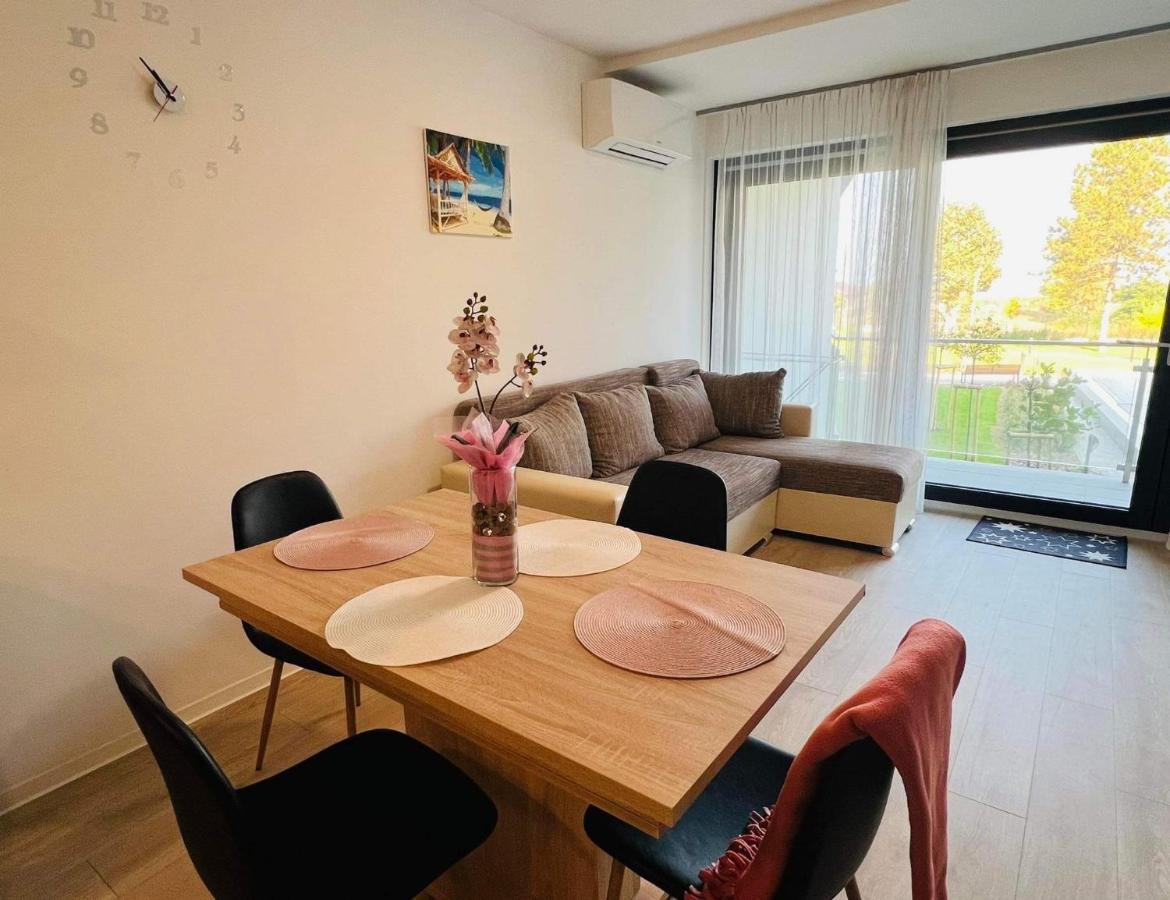 Medences Panoramas Balatom Apartman 希欧福克 外观 照片